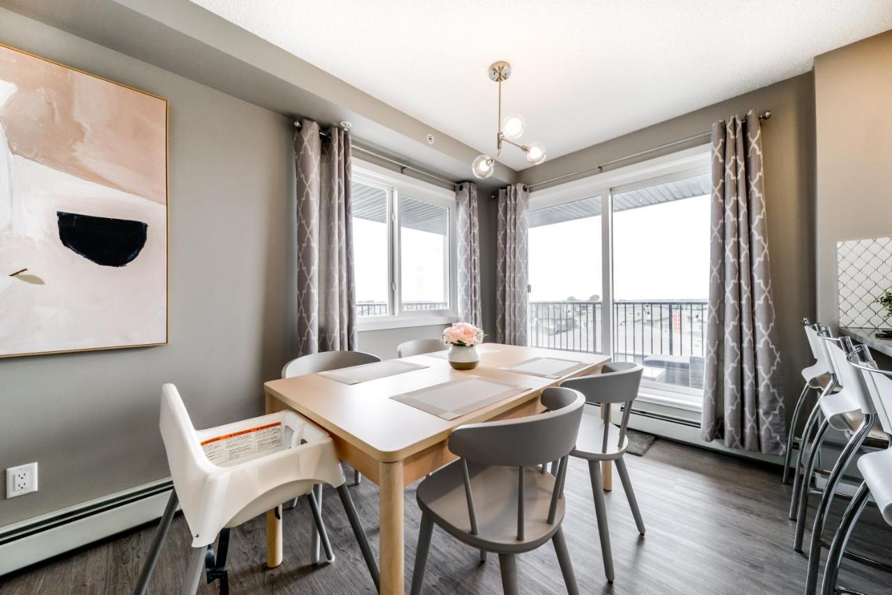 Peaceful Oasis Condo, Ac, Top Floor, Secure Ug Parking, Balcony, King Bed! Едмънтън Екстериор снимка